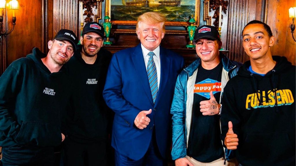 Nelk Boys Donald Trumpin kanssa